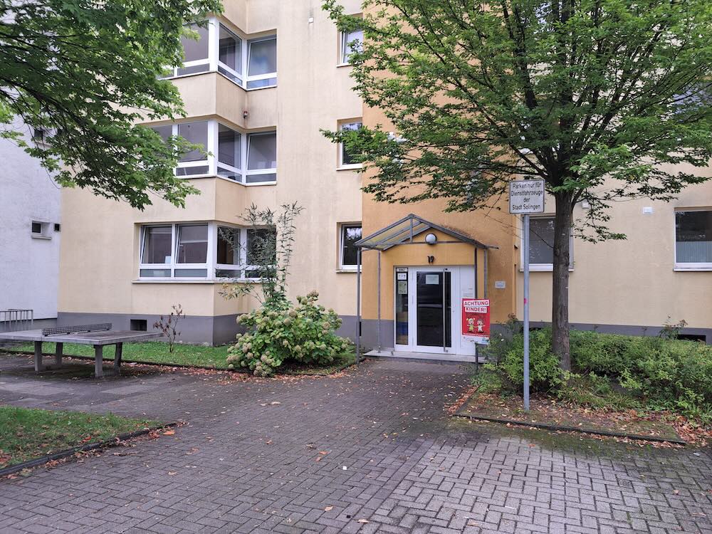 Kannenhof Eingang quer